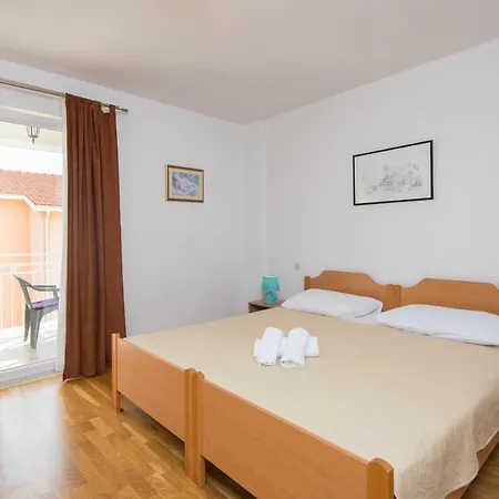 Apartment Darjan *