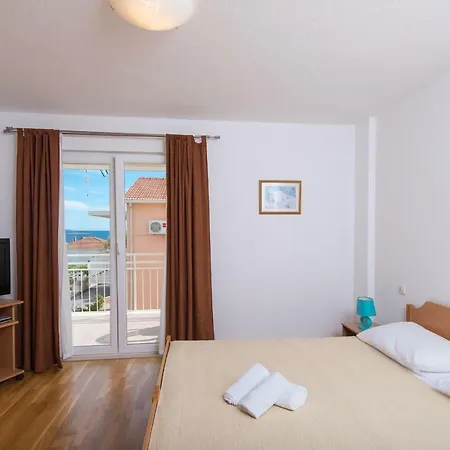 Apartment Darjan